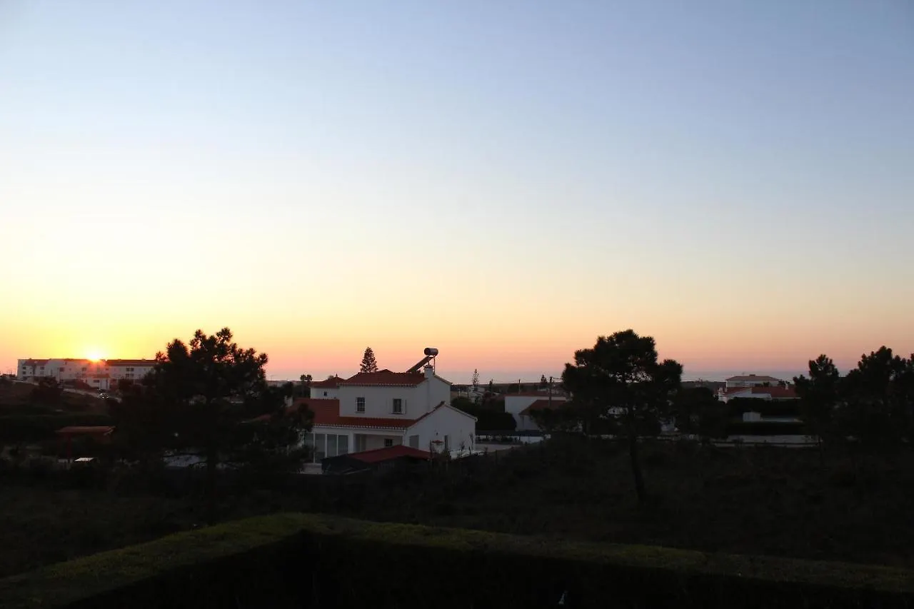 Villa Andorinha With Private Pool In A Quiet Area 阿尔热祖尔 葡萄牙